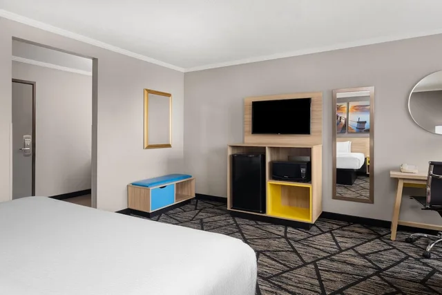 جناح ديلوكس تنفيذي بسرير كينج، La Quinta Inn Milwaukee Airport/Oak Creek 3/8