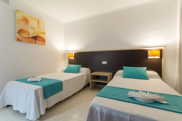 غرفة كومفورت بسريرين منفصلين، Hotel Orosol by Typic Hotels 2/10