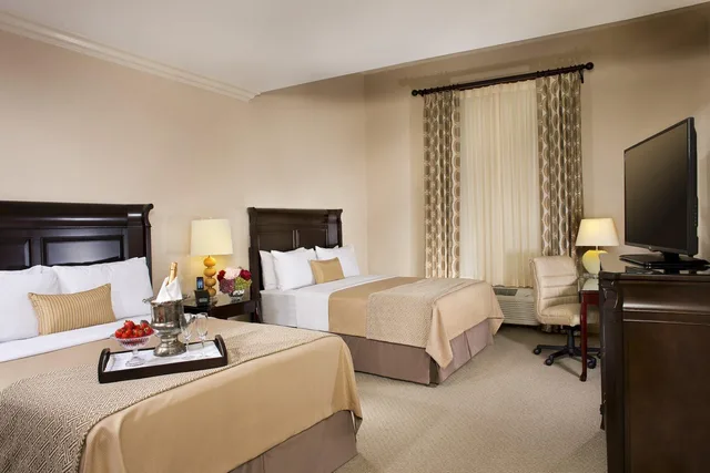 غرفة بسريرين كوين، Ayres Hotel Fountain Valley 2/2
