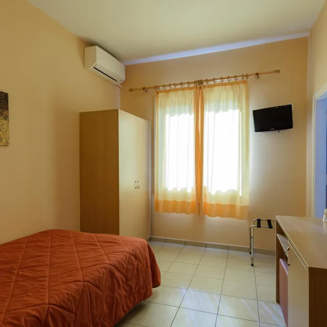 غرفة مفردة، Park Hotel 2/9