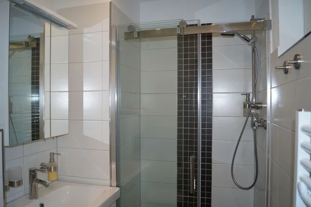 غرفة مفردة بسريرين منفصلين، REGIOHOTEL Pfalzer Hof Wernigerode 4/4