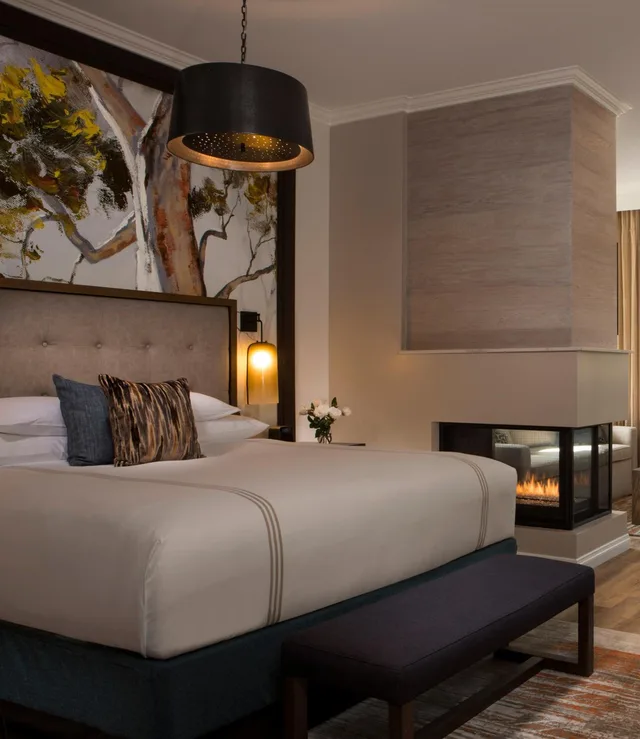 جناح جونيور بإطلالة على النهر، River Terrace Inn 1/2
