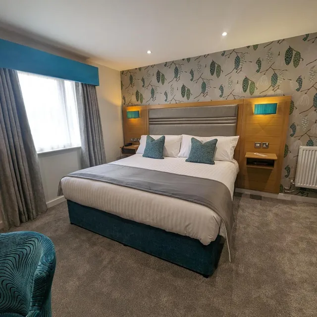 Executive, Double Bed, Briar Court Hotel 4/10