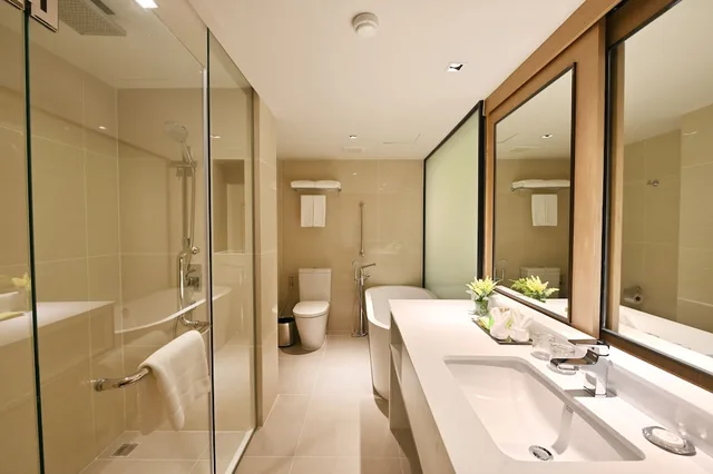 Royal, Suite, Double Bed, M Pattaya Hotel 8/10