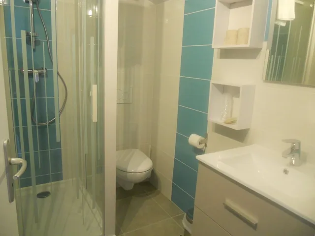 Duplex, 2 Double and Twin Beds, Sea View، Hermitage 2/2