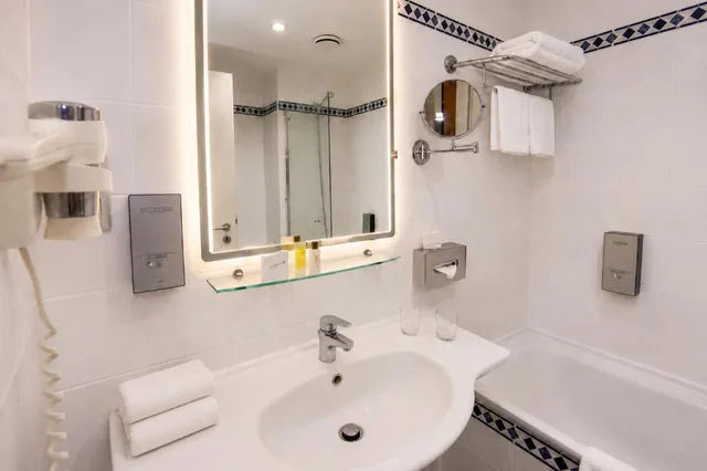 غرفة رومانسية بسرير مزدوج، Mediterran Hotel 5/5