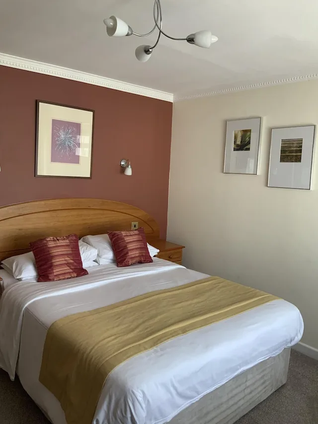 Room, Double Bed, Partial Coast View، Marina Metro 1/4