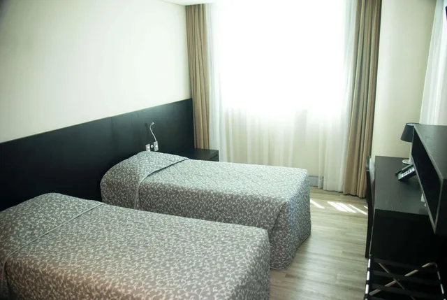 غرفة قياسية بسريرين منفصلين، Park Tower Savassi 4/4
