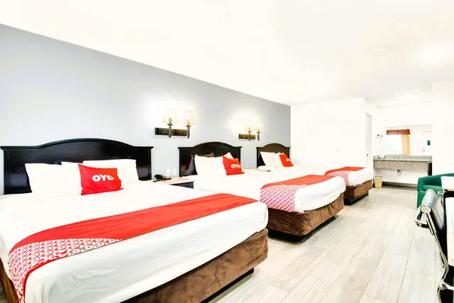 غرفة بسريرين كوين، Three Rivers Executive Inn & Suites By OYO 5/7