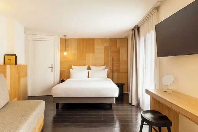غرفة جونيور بإطلالة على القناة، Le Citizen Hotel 4/7