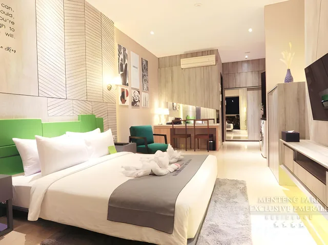 Deluxe, Studio, Balcony, Menteng Park Exclusive Emerald 1/2