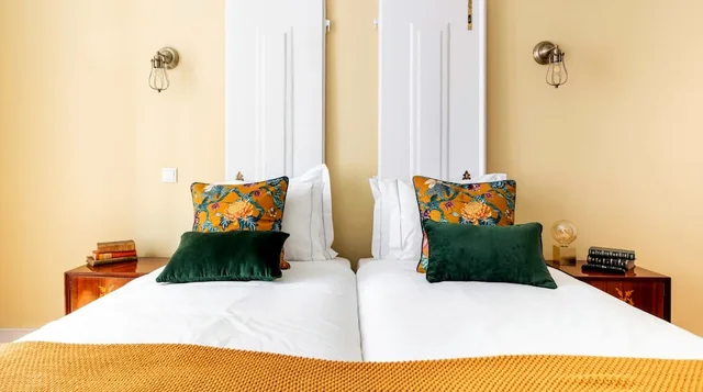 City, Twin Beds، LeL Madalena GuestHouse 2/9