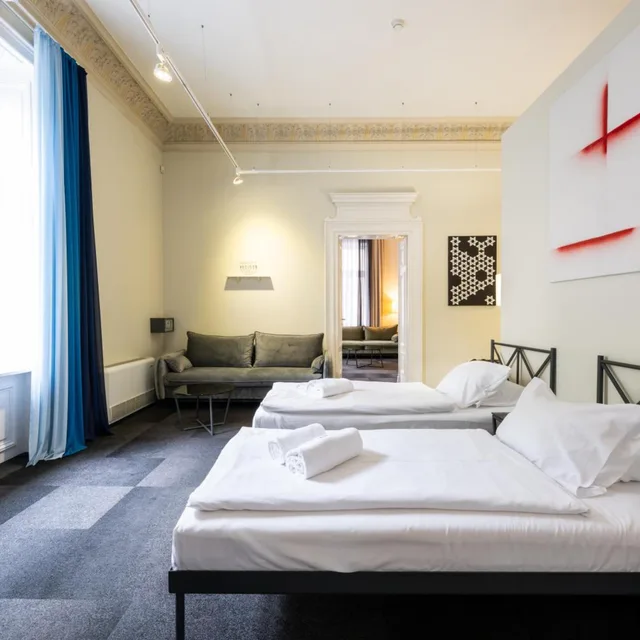 جناح عائلي، Home Aparthotel 1/10