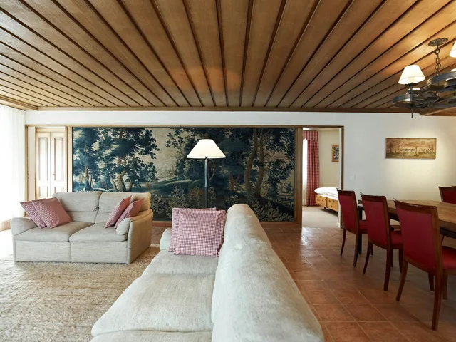 جناح، Crystal St Moritz 1/3