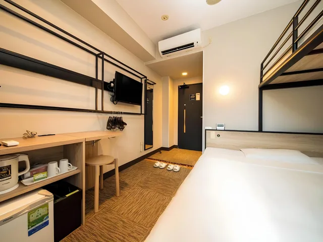 Super، Super Hotel Naha Shintoshin 1/1