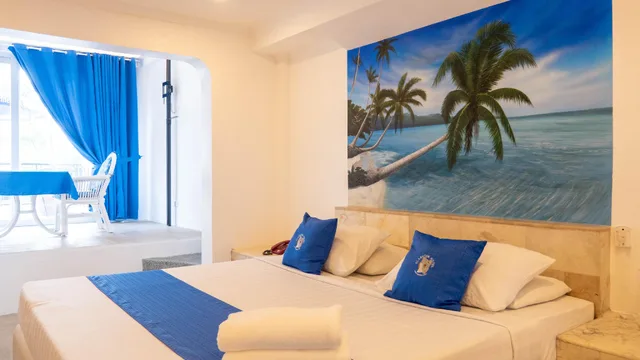 غرفة بريميير بشرفة، Clarkton Hotel 1/1