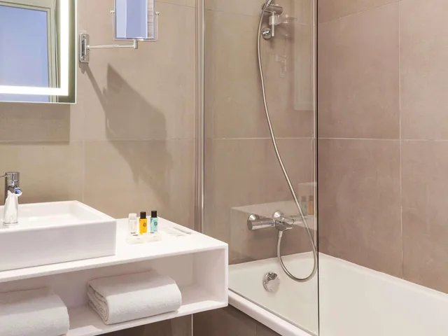 Classic, Novotel Tours Centre Gare 1/1