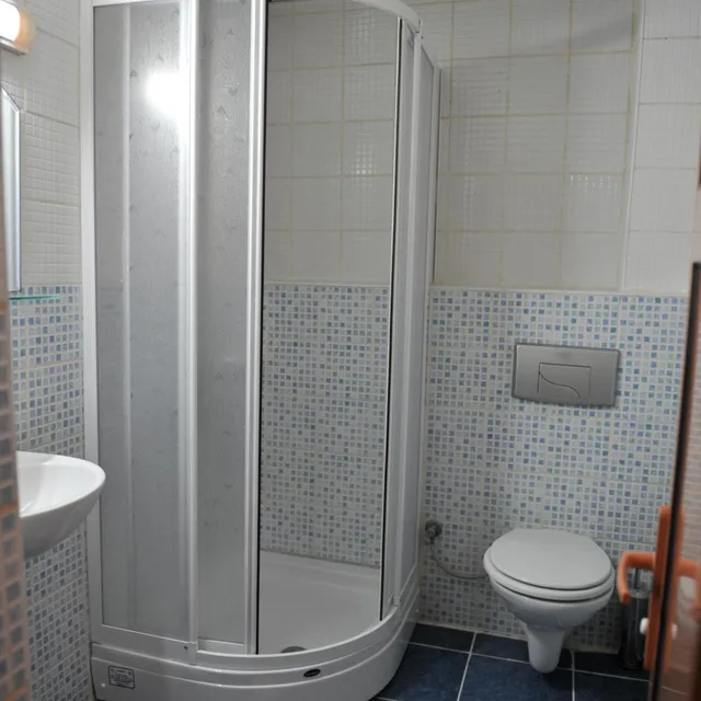 غرفة قياسية ثلاثية، Saray Hotel 5/10