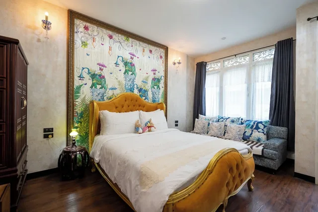 Design, Queen Bed، The Unforgotten B&B 3/5