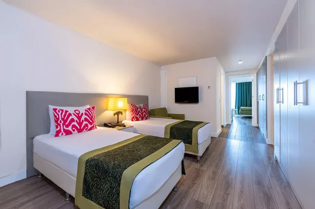 2 Bedrooms, Family, Orange County Alanya 1/2