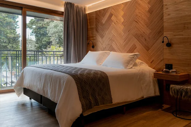 غرفة بريميوم بسرير كوين مع أريكة، Bavaria Sport Hotel by Intercity 2/3