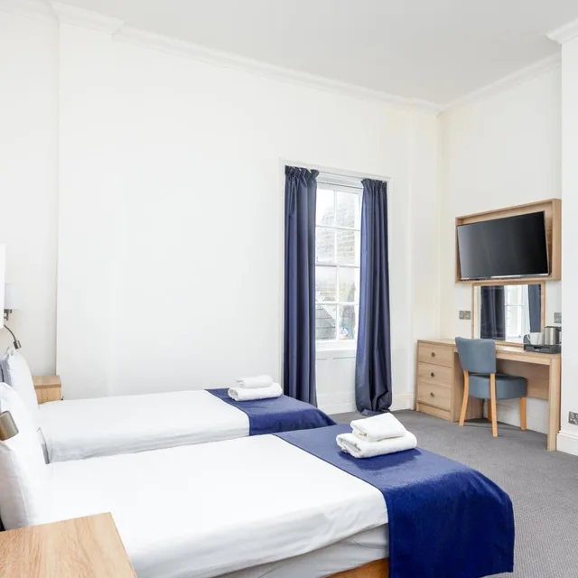 غرفة ديلوكس بسريرين منفصلين، Hotel Prince Regent 2/3