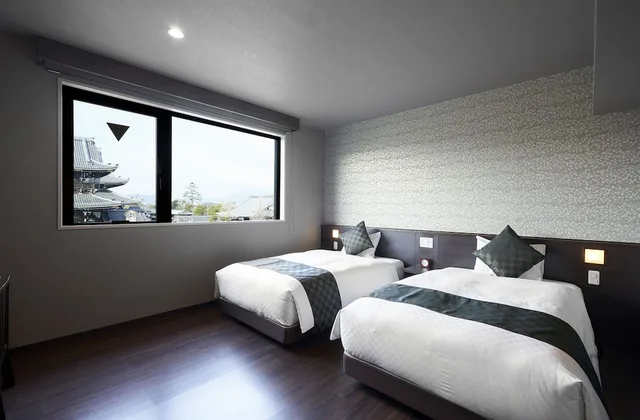 غرفة ديلوكس بسريرين منفصلين بإطلالة على المدينة، Hotel Kuu Kyoto 4/10