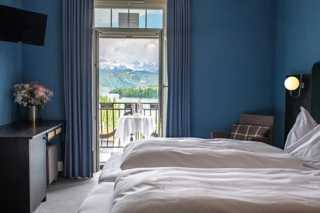 غرفة كلاسيكية بسرير مزدوج أو سريرين منفصلين بإطلالة على البحيرة بشرفة، Hotel Royal Lucerne 4/8