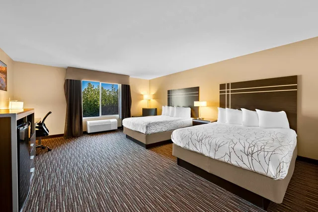 Room, 2 Queen Beds, Partial View, Best Western Topaz Lake Inn 2/3