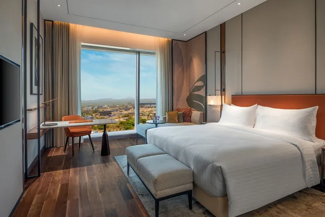 Superior, Hill View، Radisson Blu Hotel & Spa Nashik 4/7
