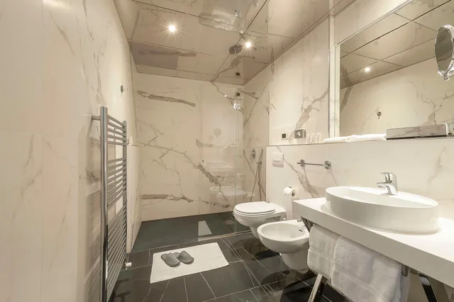 غرفة سوبيريور عائلية بسرير كينج وسرير فردي مع أريكة، Best Western Hotel Quattrotorri Perugia 3/3