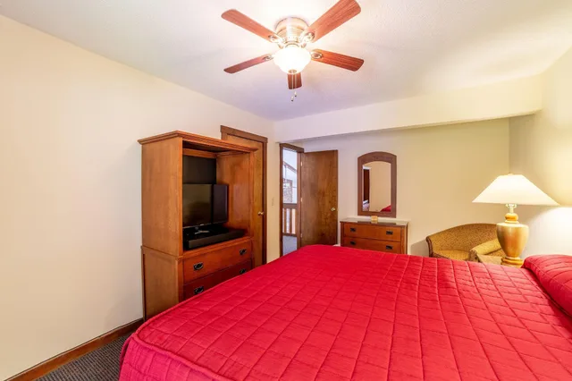 2 Bedrooms, Town House, King and Queen and Twin Beds, Sofa، Mountainside Villas At Massanutten By Kees Vacations 1/7