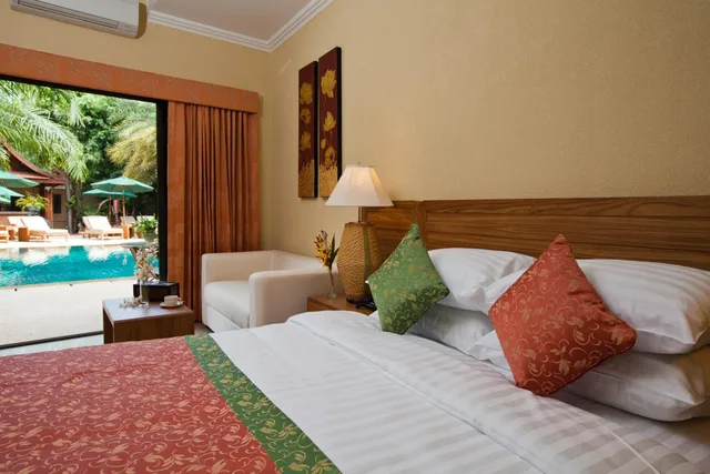 Superior, King Bed, Pool Side، Baan Souy Resort 1/1