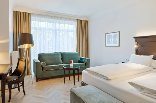 غرفة بريميوم بسرير كينج، Austria Trend Parkhotel Schonbrunn 1/10