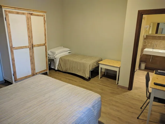 غرفة قياسية ثلاثية بسرير مزدوج وسرير فردي، Villa Ambra 2/6