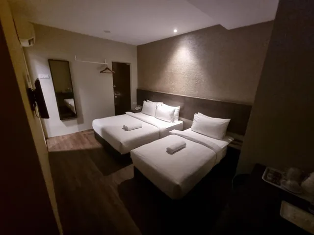 غرفة عائلية بسرير كوين وسرير فردي، Miico Hotel Mount Austin 7/10