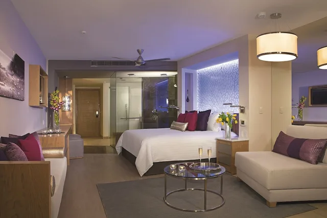 Allure, Junior Suite, King Bed, Ocean View, Breathless Riviera Cancun Resort & Spa - Adults Only 2/4