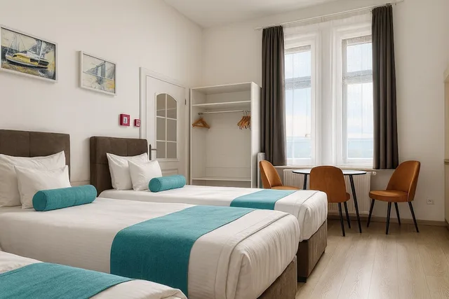 غرفة ديلوكس ثلاثية بثلاثة أسرّة، Hotel Mika Downtown 1/7