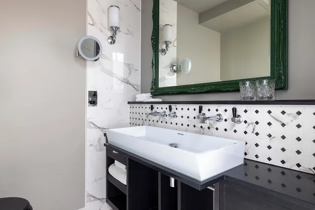 Penthouse, Flat, King Bed، Virgin Hotels London-Shoreditch 3/3