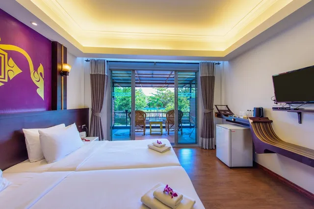 غرفة ديلوكس بسريرين منفصلين بإطلالة على المسبح، Baan Grood Arcadia Resort and Spa 3/6