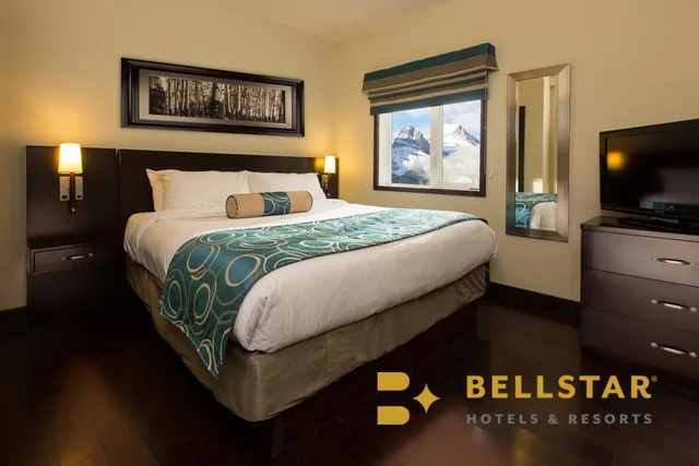 جناح بإطلالة على الجبل بغرفتي نوم، Grande Rockies Resort Bellstar Hotels Resorts 2/2
