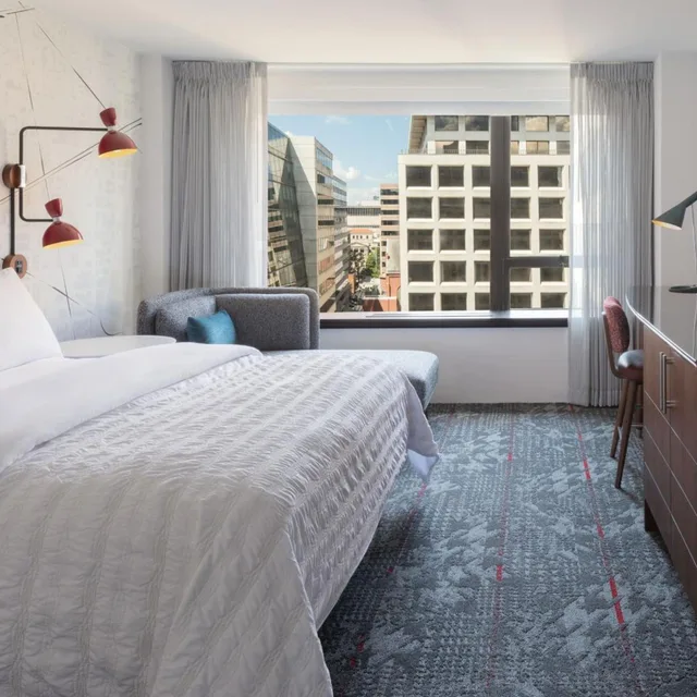 Executive, King Bed, Le Meridien Washington, D.C., The Madison 3/10