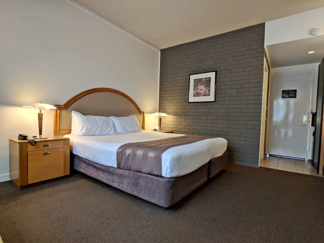 Standard, King Bed, Quality Inn Dubbo International 2/6