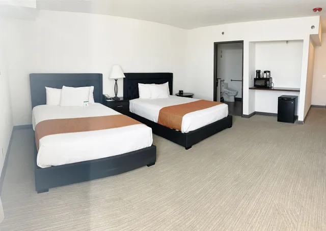 غرفة ديلوكس لذوي الإعاقة، Redac Gateway Hotel 1/2