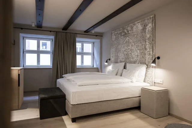 غرفة سوبيريور بسرير كوين، HOTEL & SPA Goldene Rose 2/4