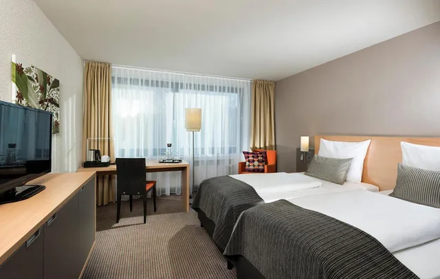 غرفة قياسية بسريرين منفصلين، Mercure Hotel Dusseldorf Neuss 1/3