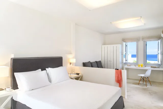 جناح جونيور بسرير مزدوج وسرير فردي بإطلالة على البحر، AMMOS HOTEL 1/6