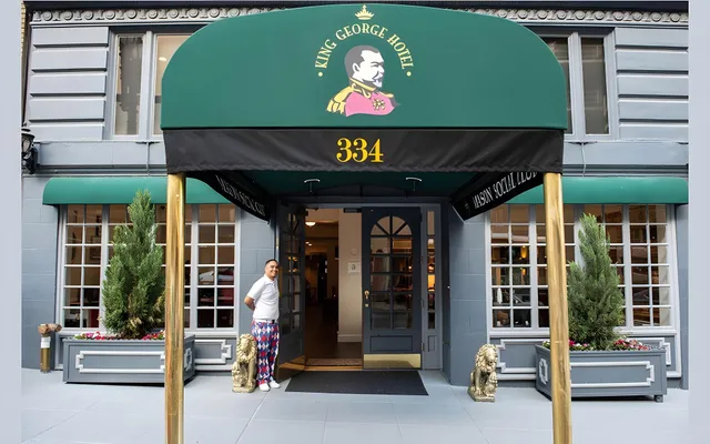غرفة سوبيريور ثلاثية بسرير مزدوج، King George Hotel - A Greystone Hotel 1/1