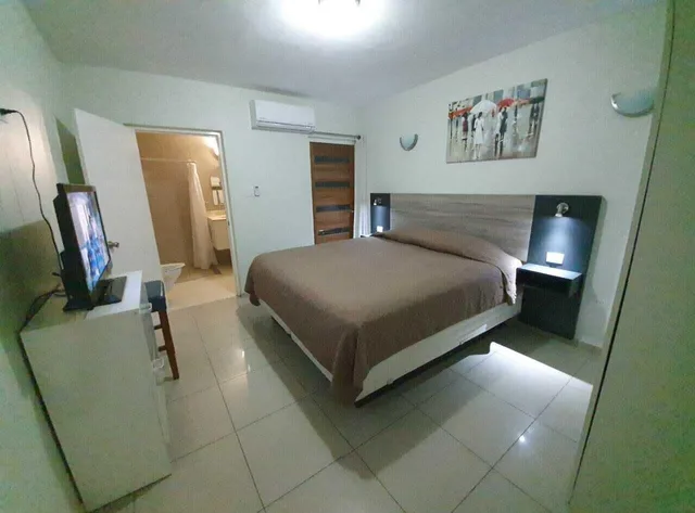 شقة بسرير كوين بغرفة نوم واحدة مع أريكة، Bubali Villa And Apartments 2/7