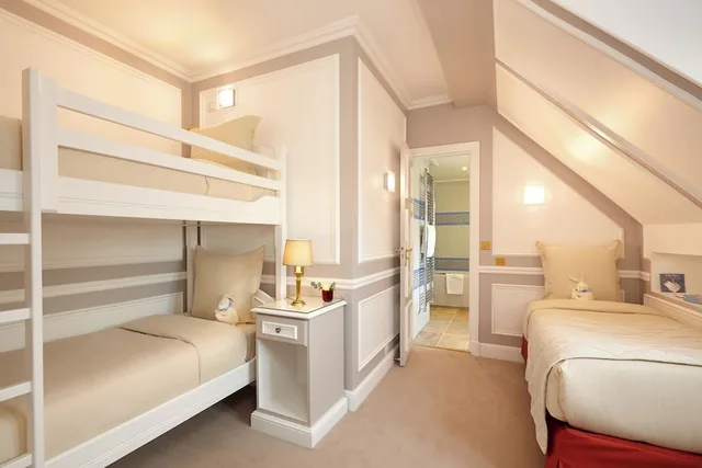 Parisienne, Suite, 2 King Beds، Hotel Regina Louvre 2/5